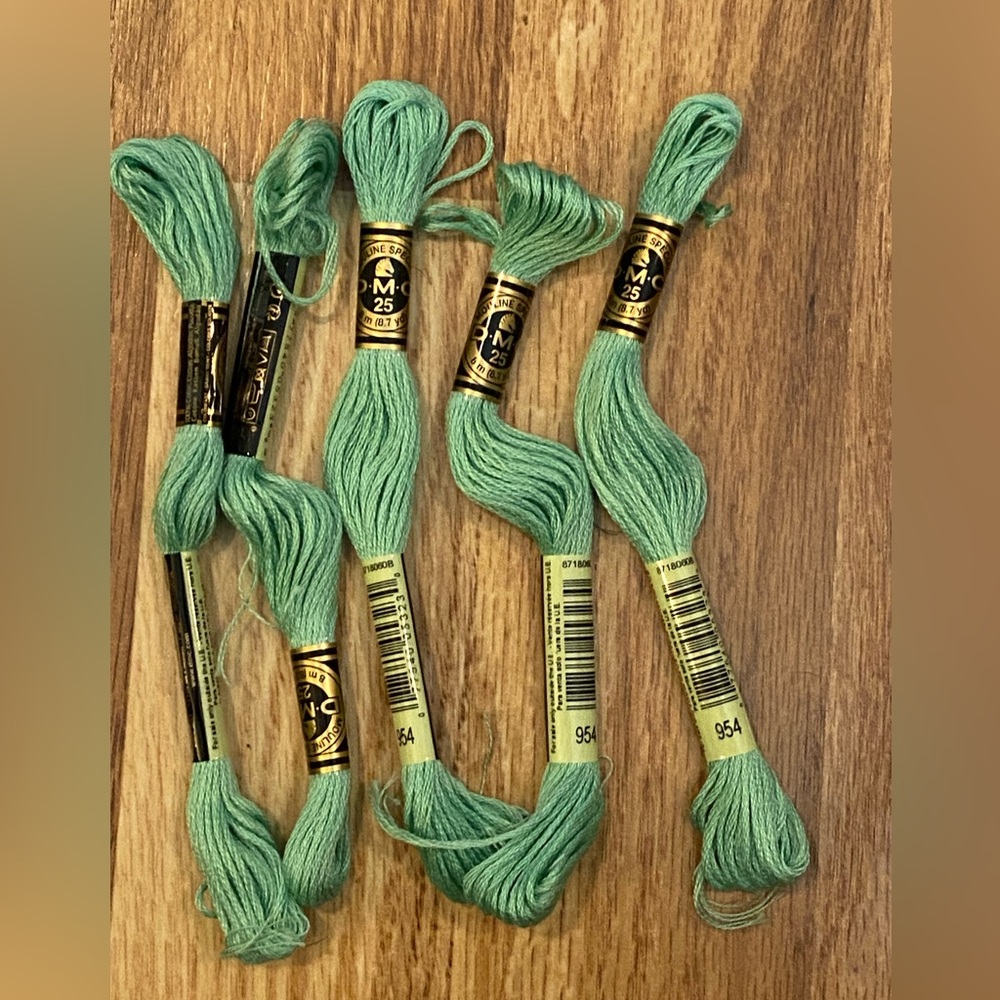 DMC Mint Green Crafting Thread # 954 (5)